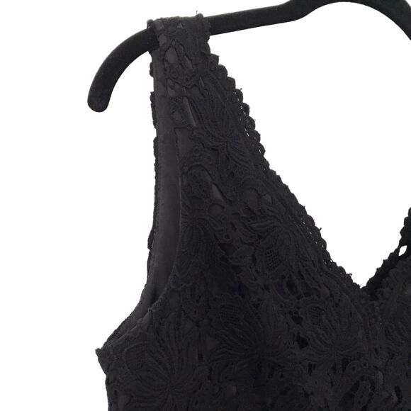 Ann Taylor Dress Size 4 Black Sleeveless Floral Eyelet V-neck Scalloped Hem - Picture 5 of 13